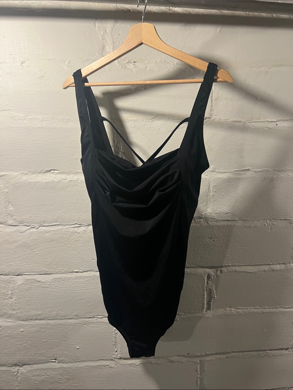 Speedo women’s black one piece swimsuit size 18